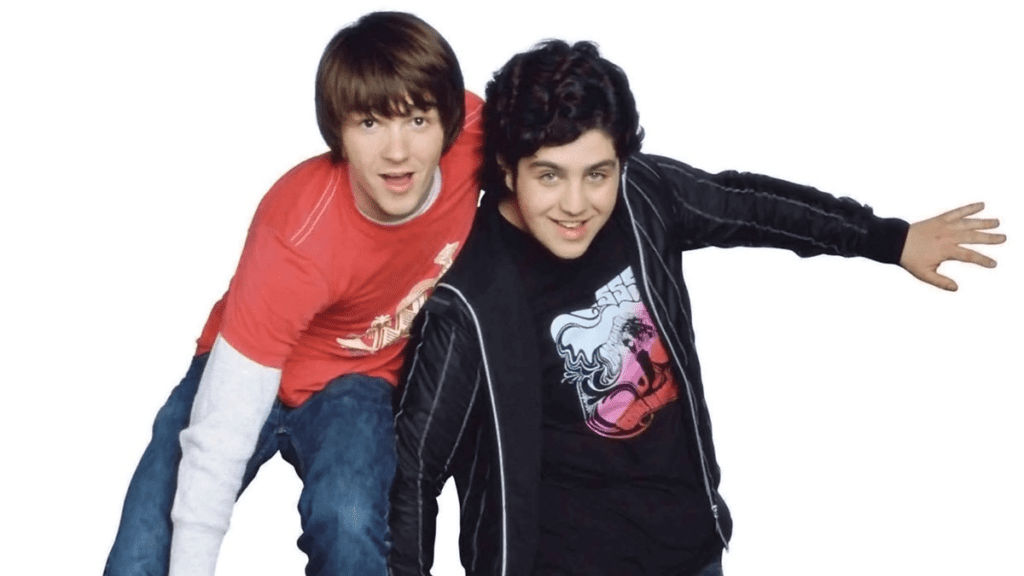 Drake and Josh, Hollywood bound! After winning a radio contest, the boys get a chance to act in a movie. However, their signature chaos follows them as they navigate auditions, filming mishaps, and even a jealous co-star.

Reason to Watch: This movie is a classic for any Drake & Josh fan. It captures the essence of the show perfectly, with hilarious situations and slapstick humor. Bell shines as the mischievous Drake, bouncing off Josh's uptight personality.